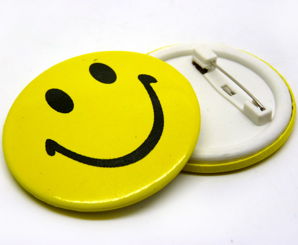 可爱卡通儿童笑脸胸章笑脸徽章笑脸胸针笑脸胸牌卡通胸章